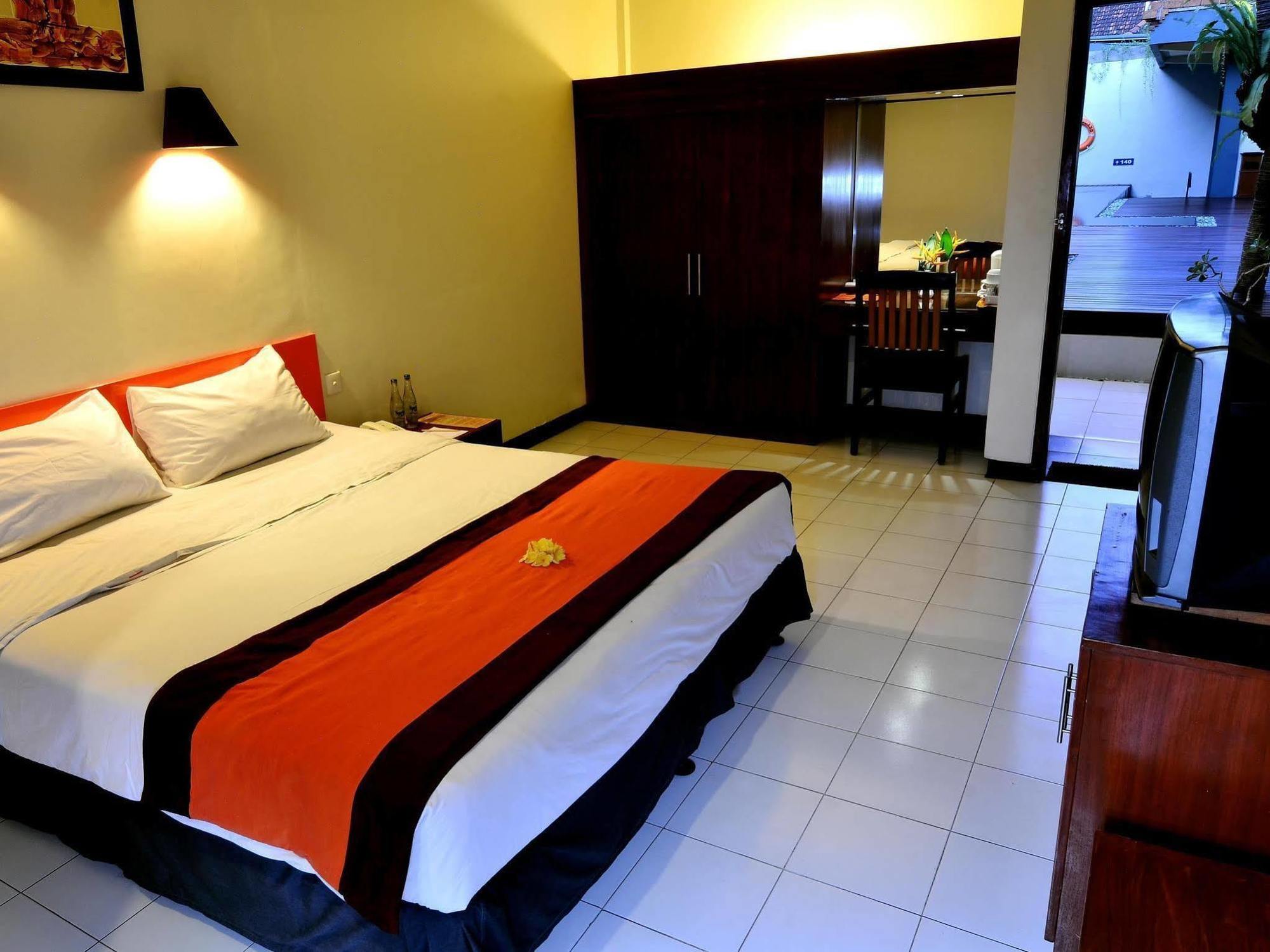 The Yani Hotel Bali Pesanggaran Eksteriør billede