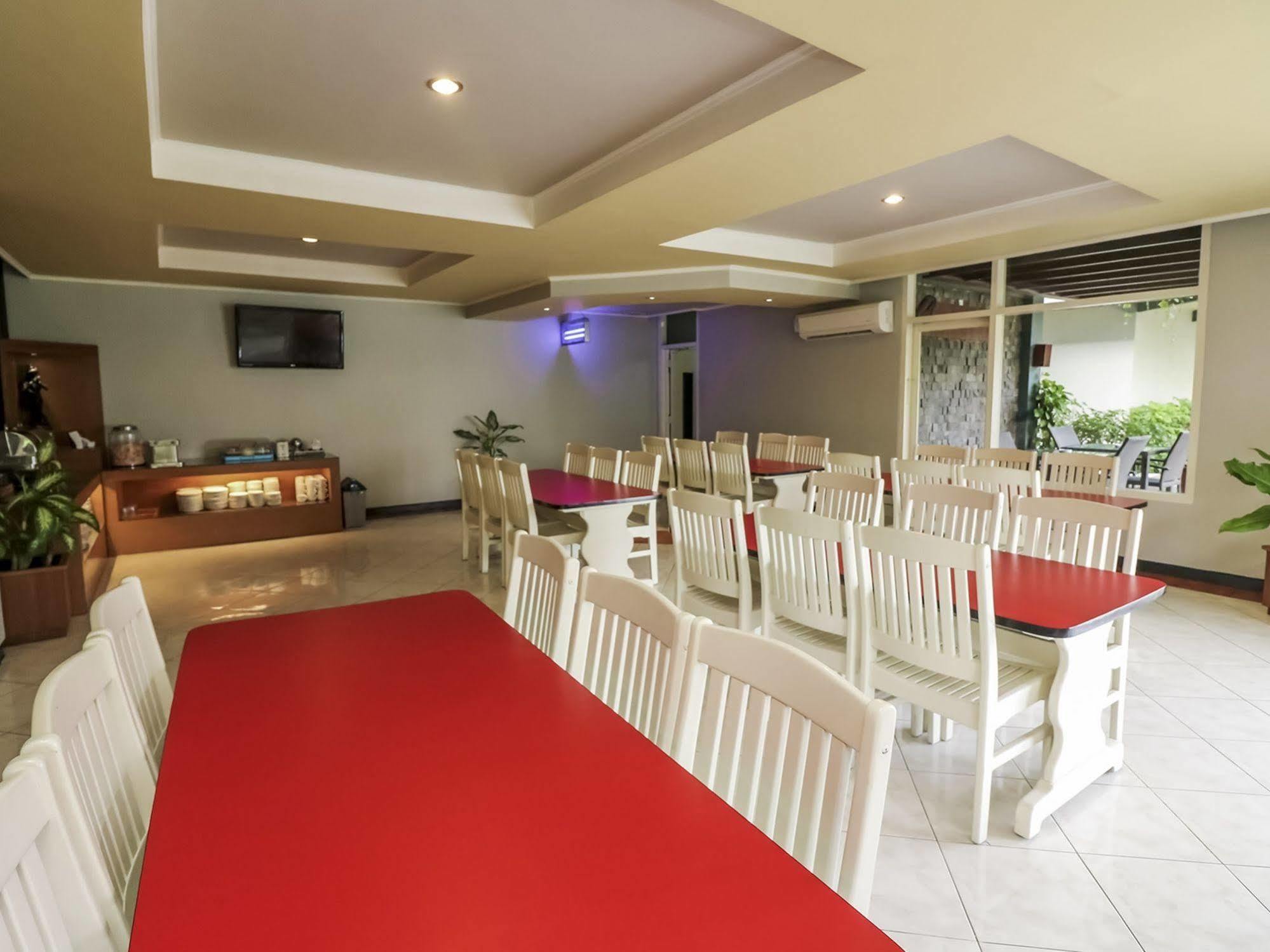 The Yani Hotel Bali Pesanggaran Eksteriør billede